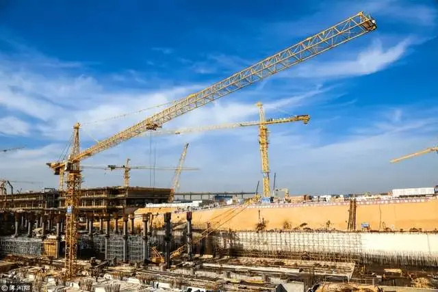 智慧工地?zé)o線自組網(wǎng)通信方案，如何推進(jìn)城鎮(zhèn)建設(shè)數(shù)字化轉(zhuǎn)型？