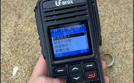 對講機如何建群？
